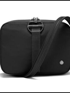 Anti-Theft Crossbody Bag ECONYL Nylon RFID Locking Zippers Travel Purse